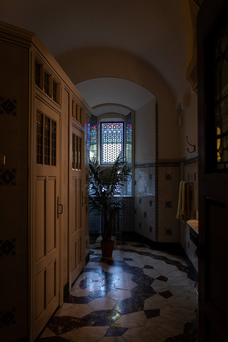 In Search of the Kind of Place: Castle De Haar