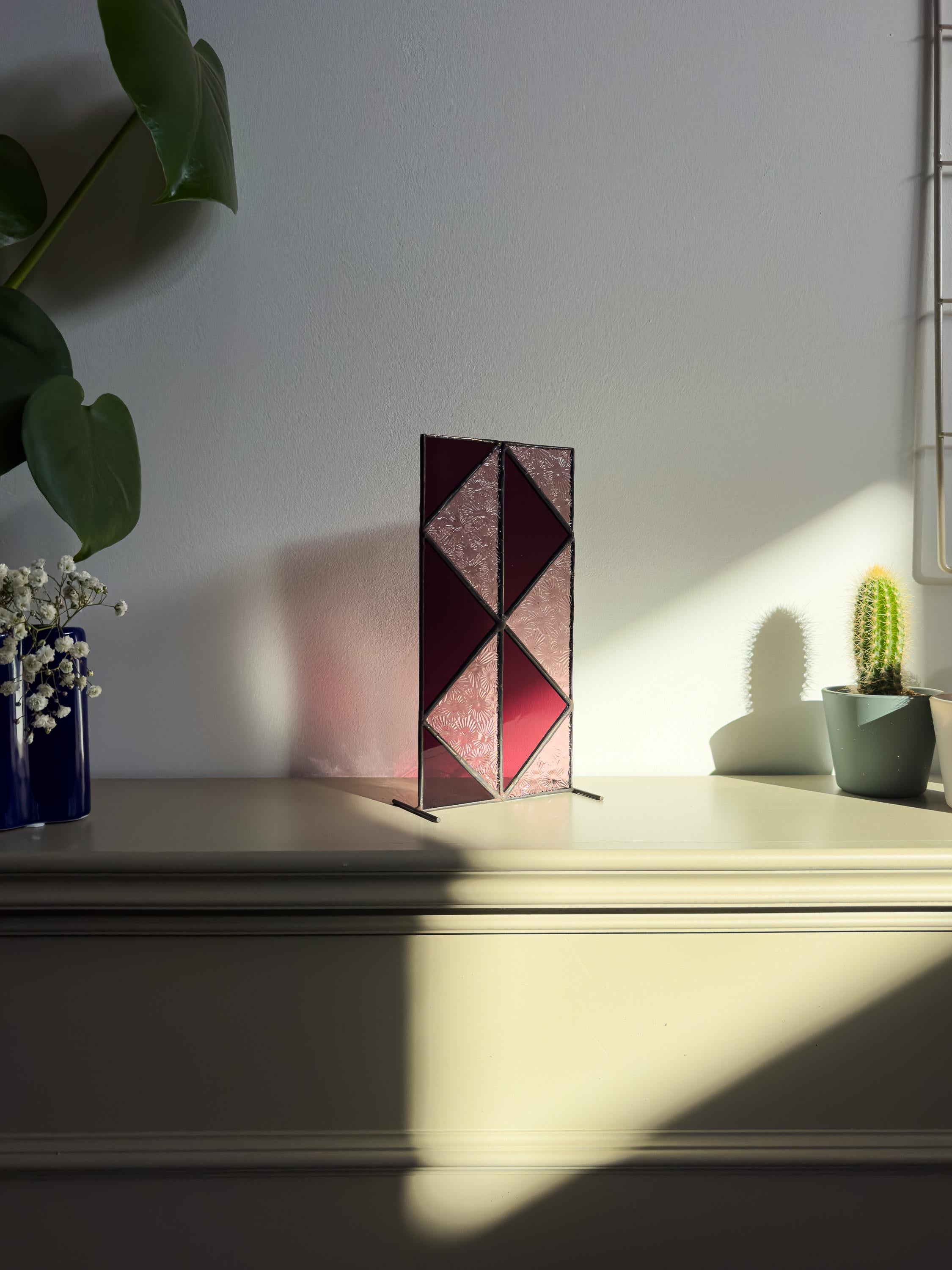 Retro Light – Tiffany Stained Glass Suncatcher