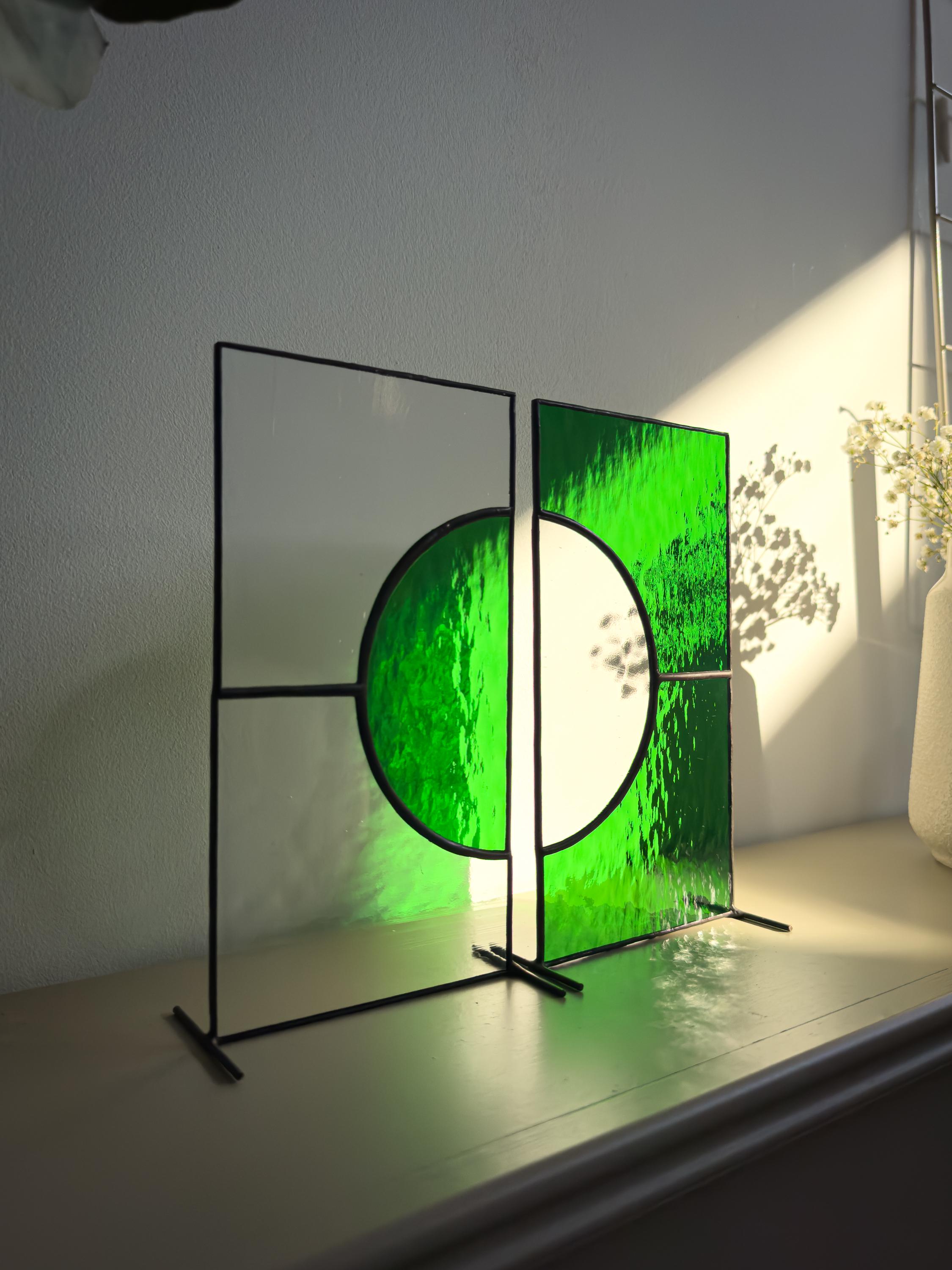 Dual Harmony – Japandi Glass green
