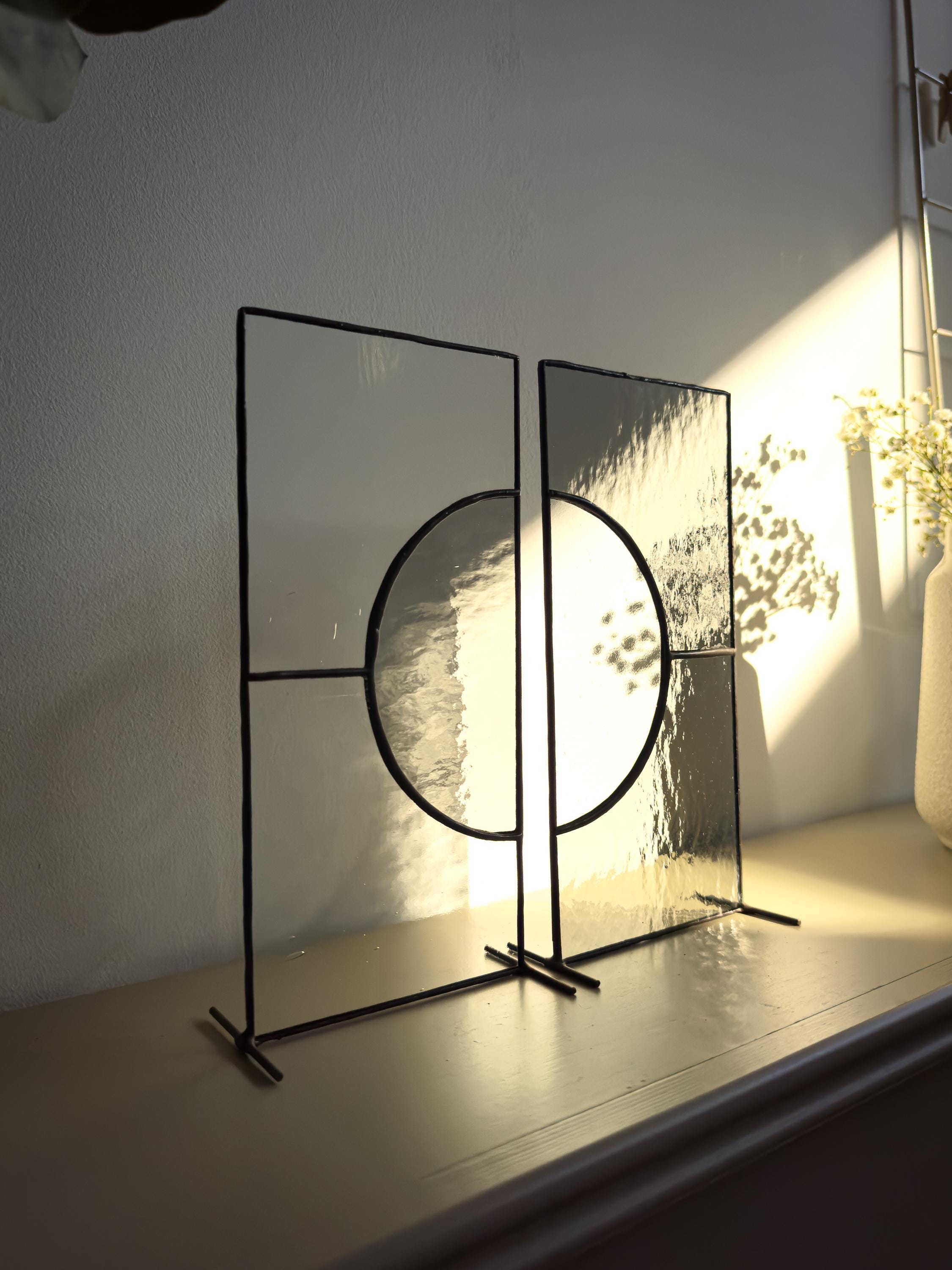 Dual Harmony – Gray Japandi Glass