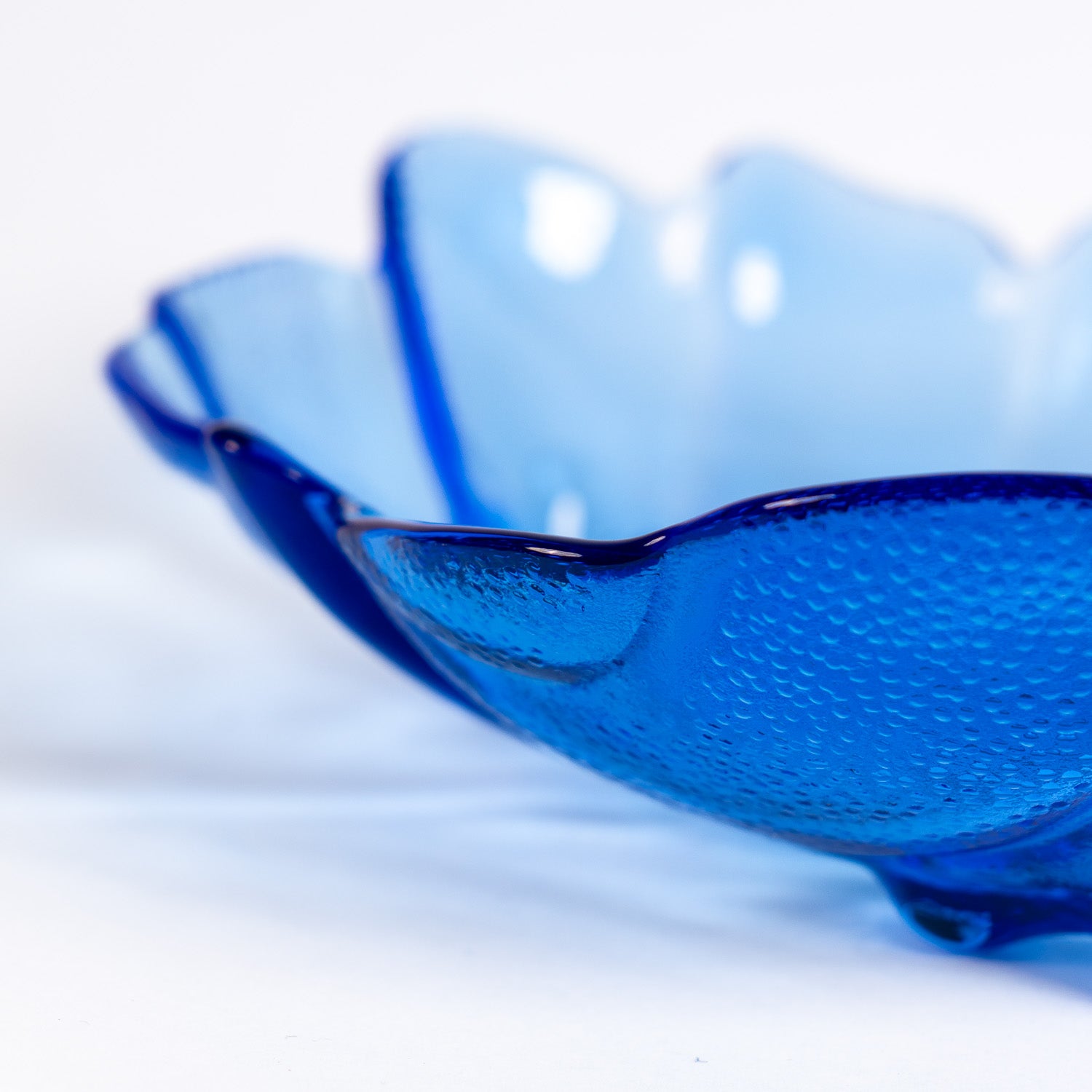 Set of Two Cobalt Blue Glass Leaf Bowls – Vintage European Pressed Glass