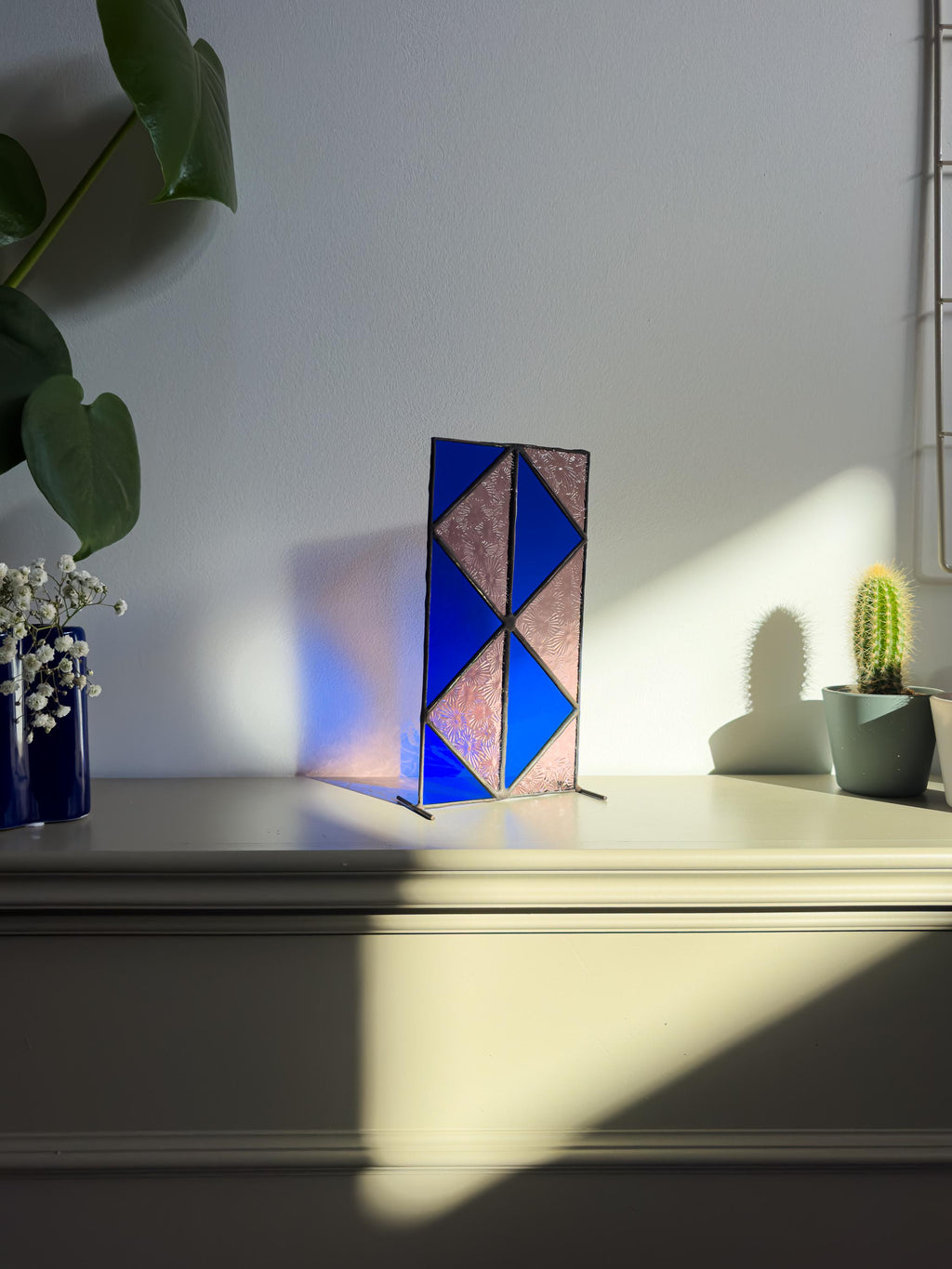 Retro Light – Tiffany Stained Glass Suncatcher